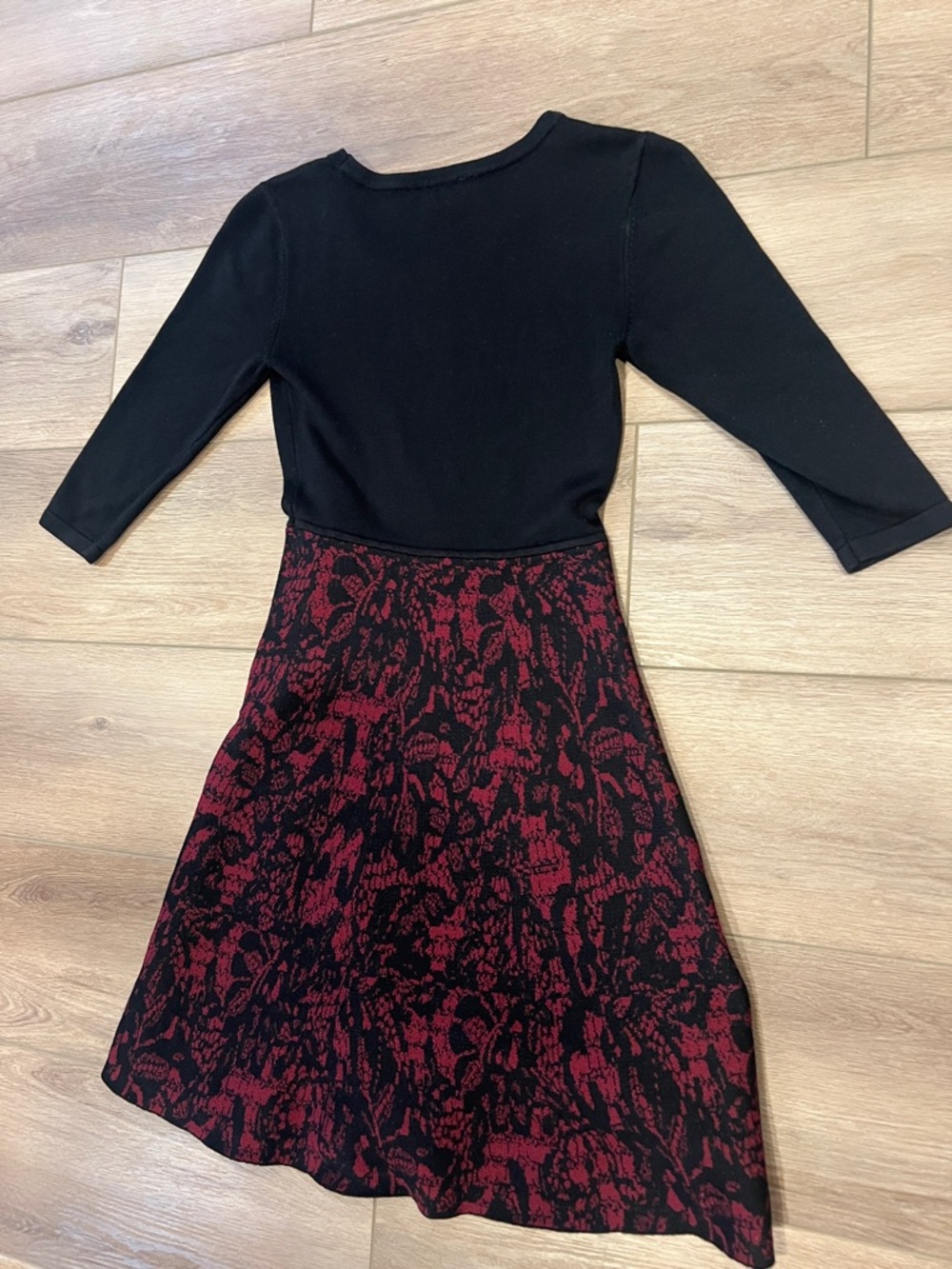 BCX 3/4-Sleeve Lace-Skirt Sweater Dress in black and burgundy Size Junior XS - Picture 11 of 12